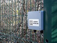 Cable sensor microfonico de CIAS para vallas usandose en un vallado